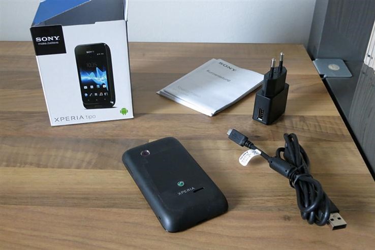 Sony Xperia Tipo (5).jpg